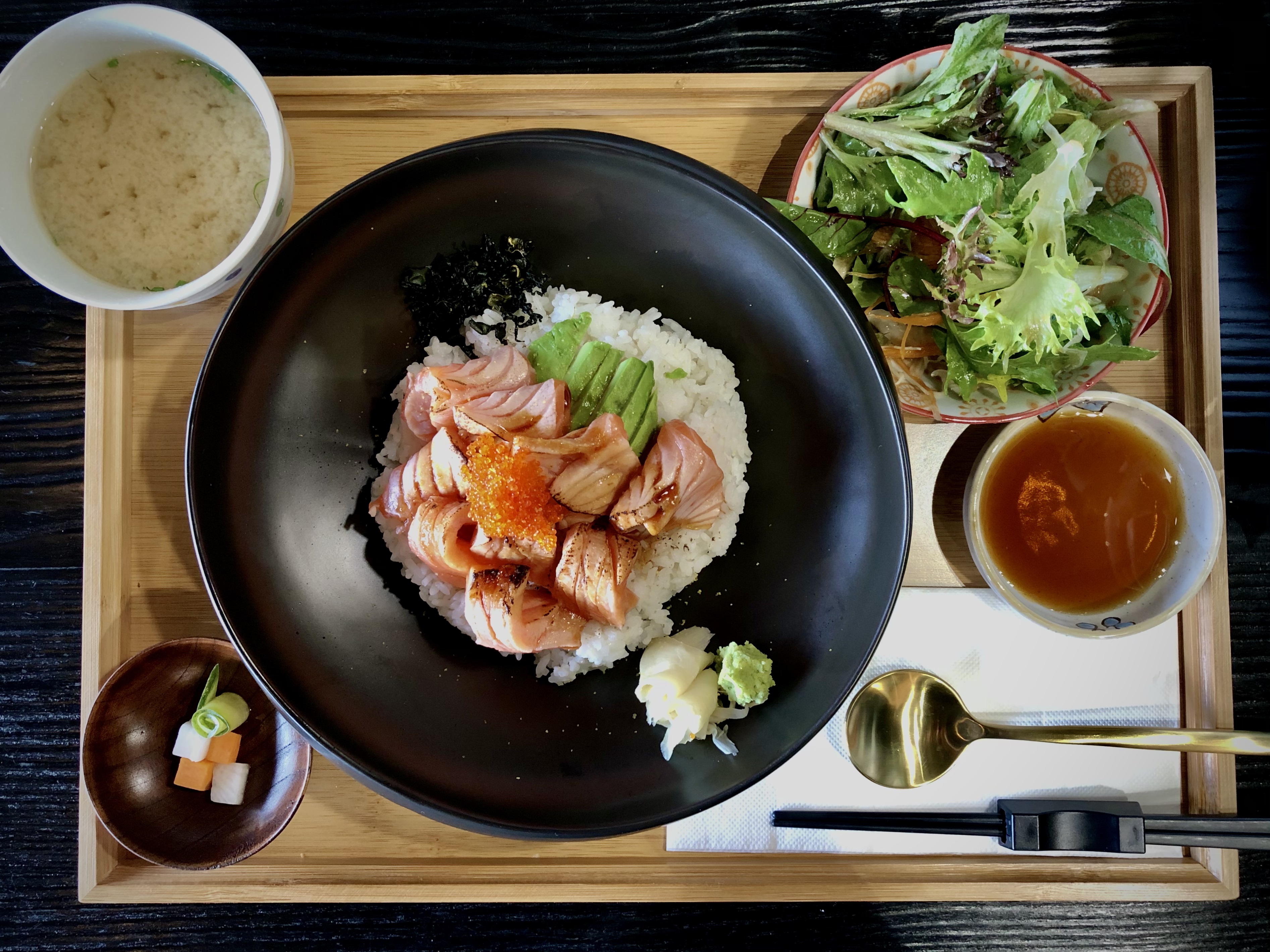 Salmon Aburi